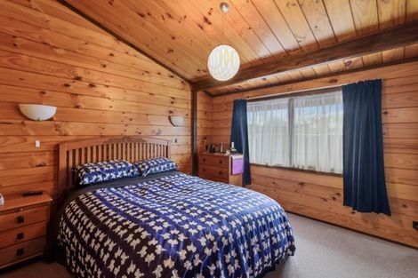 Photo of property in 13 Tumene Drive, Owhata, Rotorua, 3010