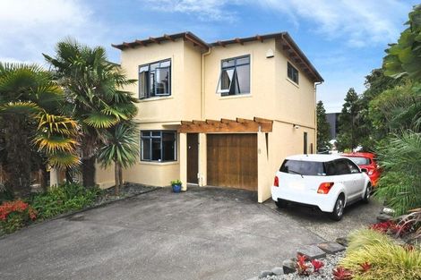 Photo of property in 8/12 Pannill Place, Oteha, Auckland, 0632