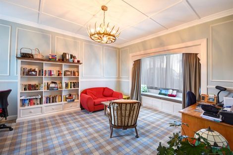 Photo of property in 75 Eglinton Road, Mornington, Dunedin, 9011