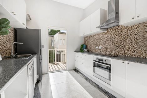 Photo of property in 15/206 Manuka Road, Bayview, Auckland, 0629
