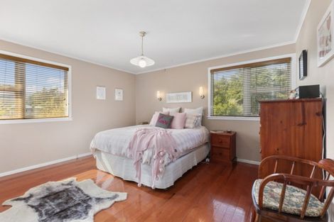 Photo of property in 13 Stratton Street, Normandale, Lower Hutt, 5010