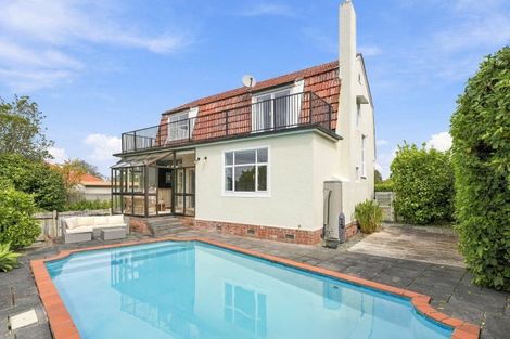 Photo of property in 3 Dickson Crescent, Saint Johns Hill, Whanganui, 4500