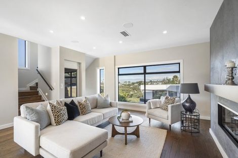 Photo of property in 20 Beach Road, Castor Bay, Auckland, 0620