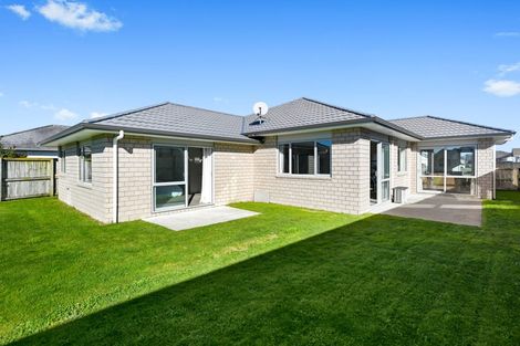 Photo of property in 1 Astelia Lane, Rototuna North, Hamilton, 3210