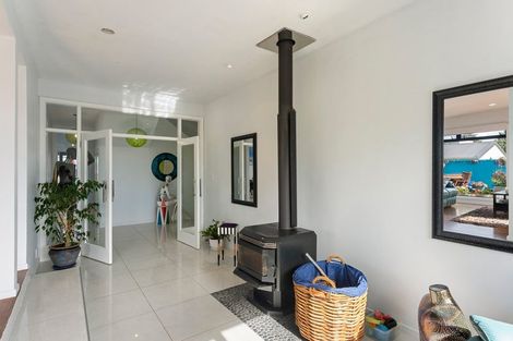 Photo of property in 100b Marine Parade, Otaki Beach, Otaki, 5512