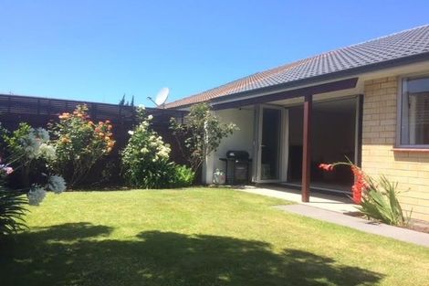Photo of property in 1/5 Vancouver Crescent, Wainoni, Christchurch, 8061