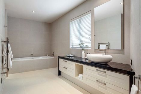 Photo of property in 489 Riddell Road, Glendowie, Auckland, 1071