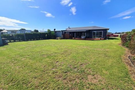 Photo of property in 122 Karo Drive, Matarangi, Whitianga, 3592