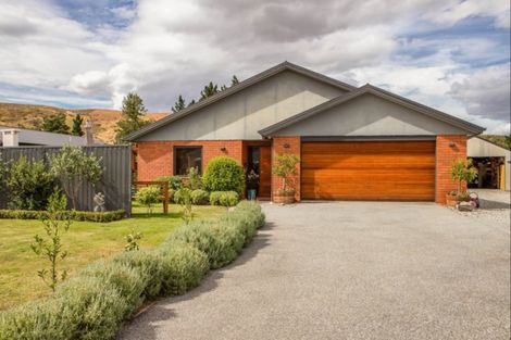 Photo of property in 23 Albert Drive, Clyde, 9330