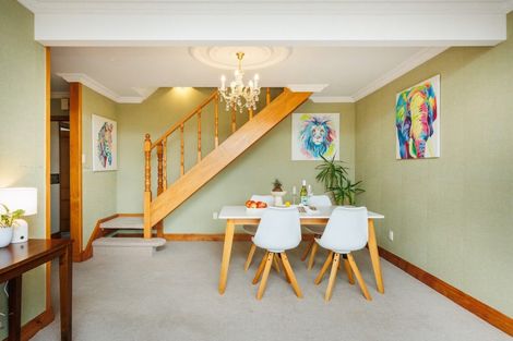 Photo of property in 14 Willowbank Crescent, Feilding, 4702