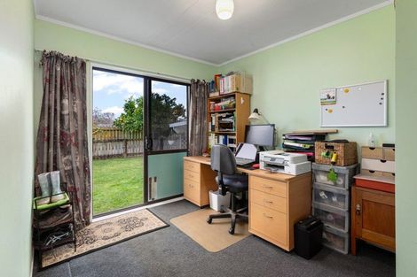 Photo of property in 13 Bradley Street, Paeroa, 3600