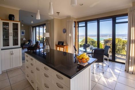 Photo of property in 6 Dunair Way, Britannia Heights, Nelson, 7010