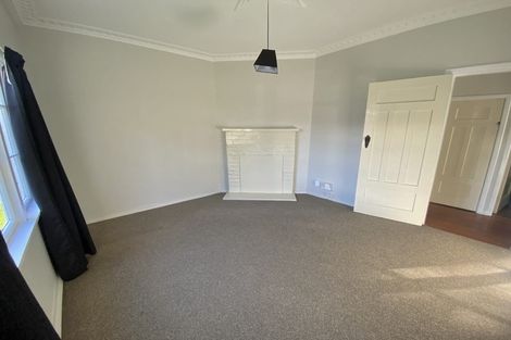 Photo of property in 20 Ludlam Crescent, Woburn, Lower Hutt, 5010