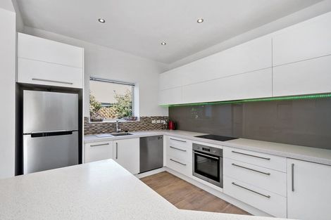 Photo of property in 90 Westholme Street, Strowan, Christchurch, 8052