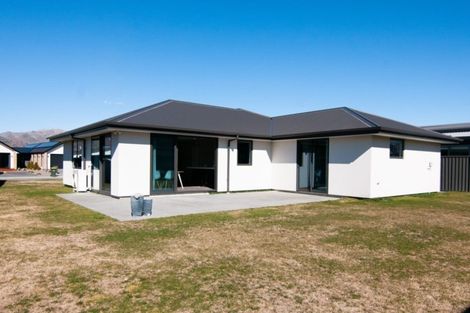 Photo of property in 8 Stowell Drive, Cromwell, 9310