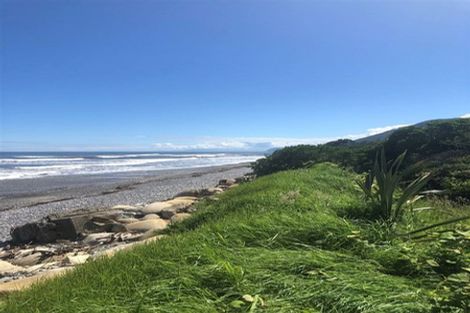 Photo of property in 21 Main Rd Ngakawau, Hector, 7822