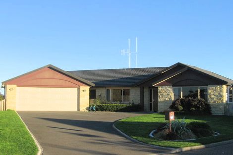 Photo of property in 9 Claymore Place, Flagstaff, Hamilton, 3210