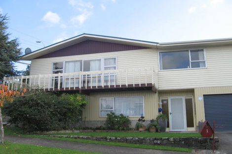 Photo of property in 1 Stanhope Grove, Korokoro, Lower Hutt, 5012