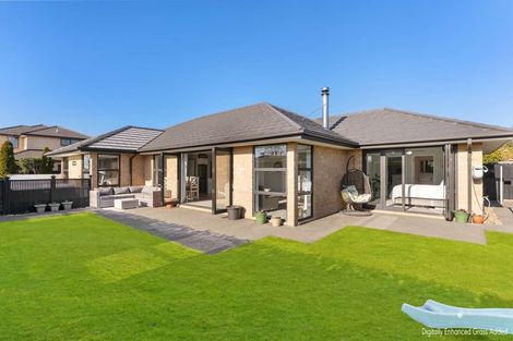 Photo of property in 17 Eyrewell Road, Pegasus, 7612