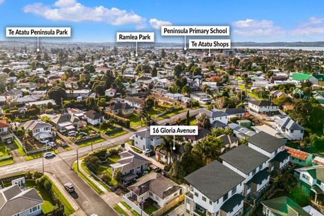 Photo of property in 16 Gloria Avenue, Te Atatu Peninsula, Auckland, 0610