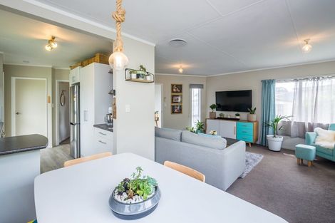 Photo of property in 52a Hinemoa Street, Paraparaumu, 5032