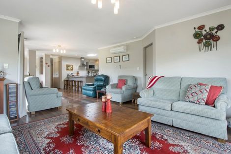 Photo of property in 17 Kent Crescent, Waihi, 3610