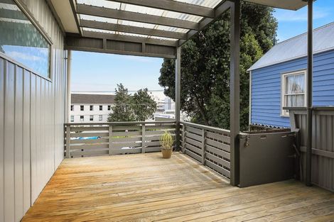 Photo of property in 112 Karaka Road, Thames, 3500