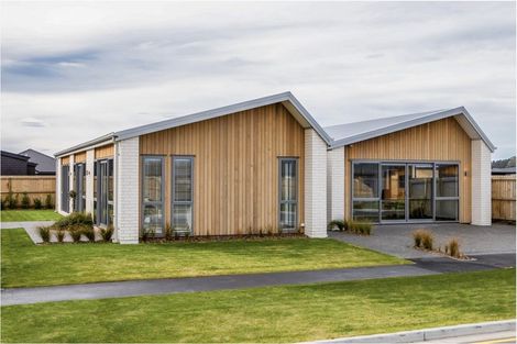 Photo of property in 63 Prestons Park Drive, Marshland, Christchurch, 8083