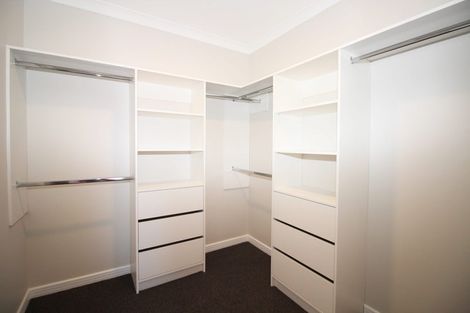 Photo of property in 80 Jeroboam Loop, Kumeu, 0810