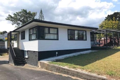 Photo of property in 26 Lyford Crescent, Sunnynook, Auckland, 0620