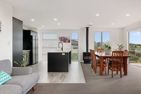 Photo of property in 7 Maddison Place, Welcome Bay, Tauranga, 3112