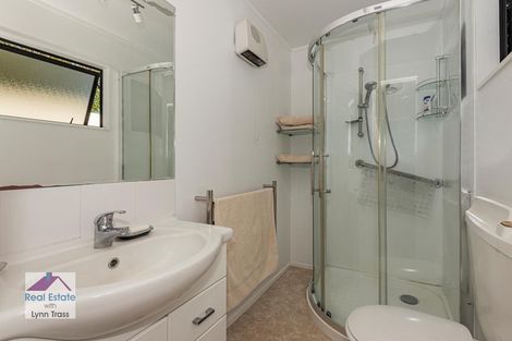 Photo of property in 42 Kiwi Avenue, Maunu, Whangarei, 0110