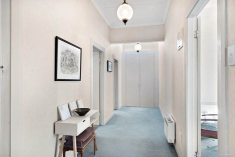 Photo of property in 10 Quest Terrace, Mount Roskill, Auckland, 1041