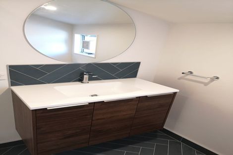 Photo of property in Fernhill Flats, 10/324 The Terrace, Te Aro, Wellington, 6011