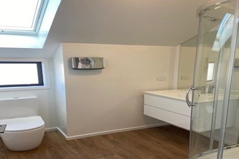 Photo of property in 3/45 Division Street, Riccarton, Christchurch, 8041