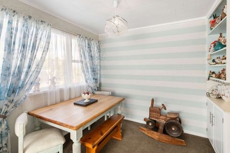 Photo of property in 30 Ruru Road, Taihape, 4720