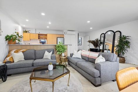 Photo of property in 32d Miro Street, Mount Maunganui, 3116