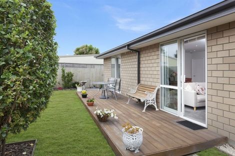 Photo of property in 3/78 Marshland Road, Shirley, Christchurch, 8061