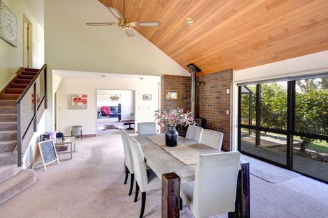 Photo of property in 1 Law Road, Allanton, Mosgiel, 9092