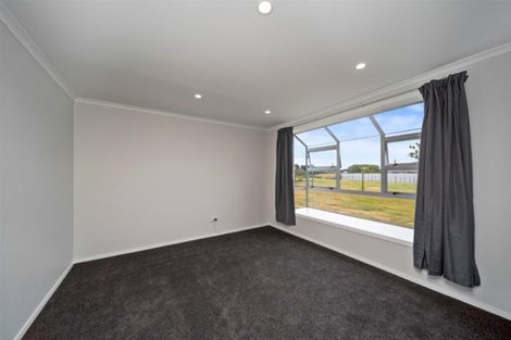 Photo of property in 135 Turuturu Road, Hawera, 4674
