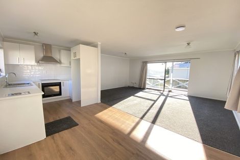 Photo of property in 6/17a Idesia Place, Totara Heights, Auckland, 2105