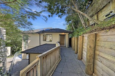 Photo of property in 5 Bank Road, Northland, Wellington, 6012