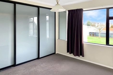 Photo of property in 22 York Street, Levin, 5510