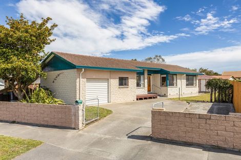 Photo of property in 45 Ashwood Street, Parklands, Christchurch, 8083