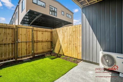 Photo of property in 3/694 Whangaparaoa Road, Stanmore Bay, Whangaparaoa, 0932