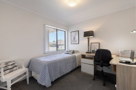 Photo of property in 9 Edith Way, Matua, Tauranga, 3110