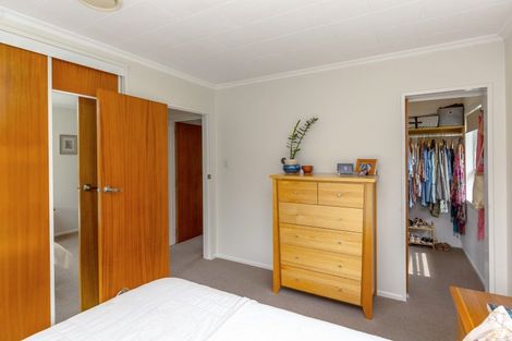 Photo of property in 100 East Street, Greytown, 5712