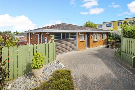 Photo of property in 63b East Street, Papakura, 2110
