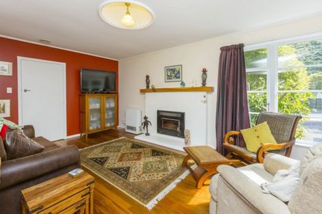 Photo of property in 45 Black Beech Street, Birchville, Upper Hutt, 5018