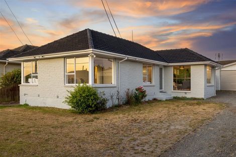 Photo of property in 62 Sandown Crescent, Aranui, Christchurch, 8061